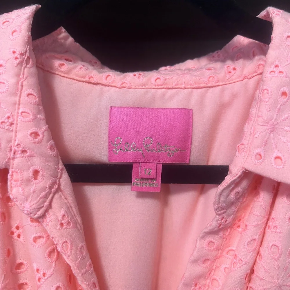 Lilly Pulitzer - Picture 2 of 5